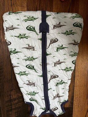 Burts Bees Baby Beekeeper Quilted Sleeper Sack Wearable Blanket, Dinosaur Print,